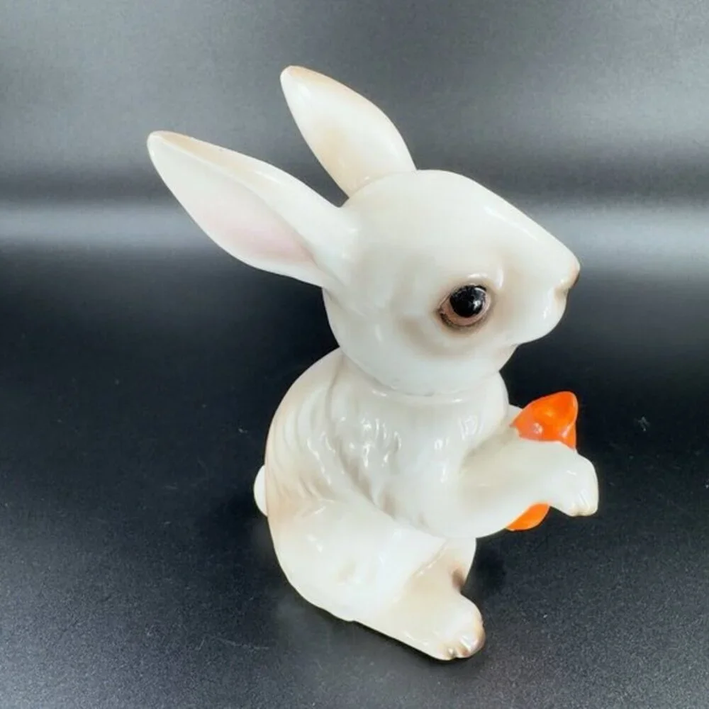 Vintage‎ Enesco Porcelain Bunny Rabbit Figurine Painted Made In Japan Figure VTG
